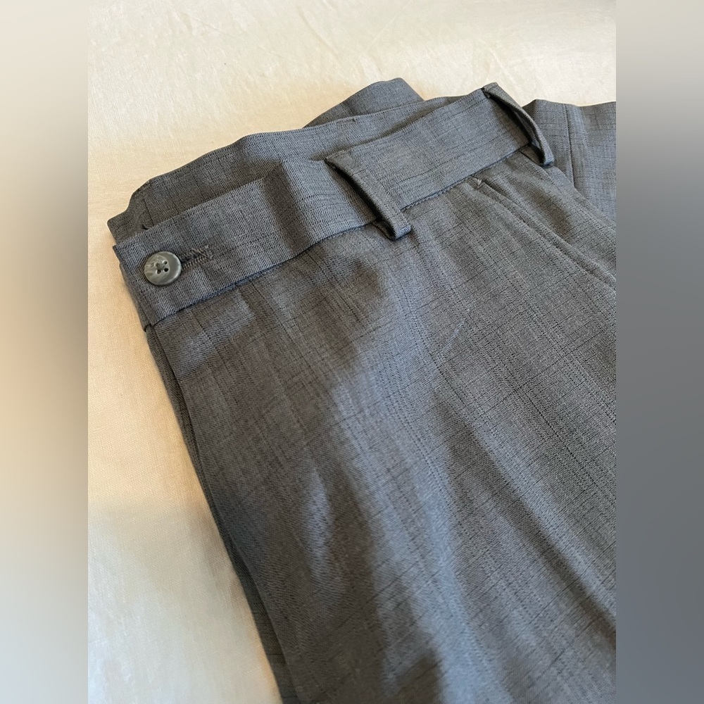 NWOT Van Heusen Grey Trouser - Picture 2 of 6